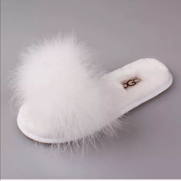 Shoes - New Soft Furry White Slipper Slides-Size 8 1/2